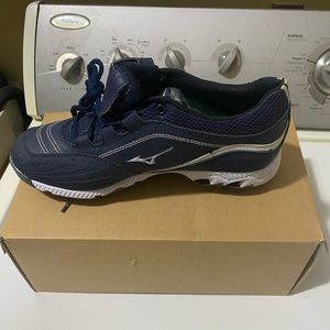 Metal Softball Cleats for Girls/Women